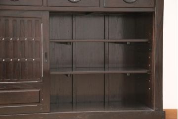 中古　美品　高級品　総栗ムク材　国産手造り　和の趣溢れる佇まいが目を引く水屋箪笥(食器棚、キャビネット、戸棚、収納棚)(R-054944)