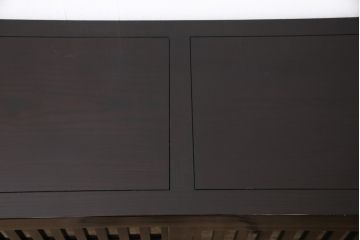 中古　美品　高級品　総栗ムク材　国産手造り　和の趣溢れる佇まいが目を引く水屋箪笥・上段(食器棚、キャビネット、戸棚、収納棚)(R-054945)