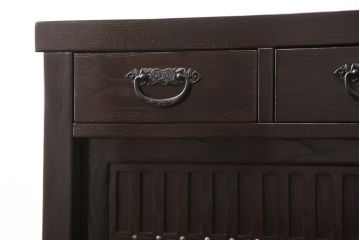 中古　美品　高級品　総栗ムク材　国産手造り　和の趣溢れる佇まいが目を引く水屋箪笥・下段(食器棚、キャビネット、戸棚、収納棚)(R-054946)