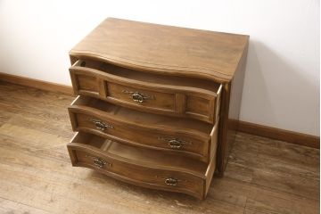 中古　DREXEL HERITAGE(ドレクセルヘリテイジ)　Grand Villa(グランドヴィラ)　クラシカルな佇まいが魅力のチェスト(引き出し、サイドチェスト)(R-054954)