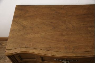 中古　DREXEL HERITAGE(ドレクセルヘリテイジ)　Grand Villa(グランドヴィラ)　クラシカルな佇まいが魅力のチェスト(引き出し、サイドチェスト)(R-054954)