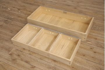 中古　上質な和を演出してくれる加茂総桐箪笥(桐たんす、和タンス、着物箪笥、衣装箪笥、引き出し、チェスト)(R-054955)