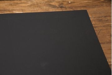 中古　美品　IDC大塚家具取り扱い　オーストリア　ヴィットマン(WITTMANN)　シンプルモダンなデザインが魅力のキャスター付きセンターテーブル(ローテーブル、リビングテーブル)(R-054977)
