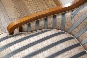 中古　美品　DREXEL HERITAGE(ドレクセルヘリテイジ)　Upholstery(アップホルスタリー)　ワンランク上の上質なお部屋作りにぴったりの1人掛けソファ(アームチェア、一人掛けソファ)(R-054979)
