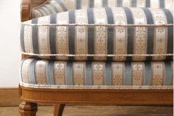 中古　美品　DREXEL HERITAGE(ドレクセルヘリテイジ)　Upholstery(アップホルスタリー)　ワンランク上の上質なお部屋作りにぴったりの1人掛けソファ(アームチェア、一人掛けソファ)(R-054979)