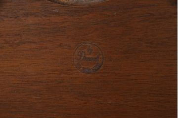 中古　美品　DREXEL HERITAGE(ドレクセルヘリテイジ)　Touraine(ツーレイン)　猫脚のデザインがアクセントのベッドフレーム(ダブル)(R-054984)
