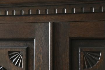和製　希少ビンテージ　神戸洋家具　細やかな彫刻が素晴らしいワードローブ(収納棚、ヴィンテージ)(ぺザントアート)(R-054988)