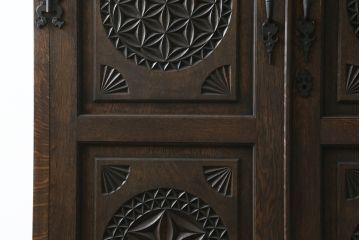 和製　希少ビンテージ　神戸洋家具　細やかな彫刻が素晴らしいワードローブ(収納棚、ヴィンテージ)(ぺザントアート)(R-054988)