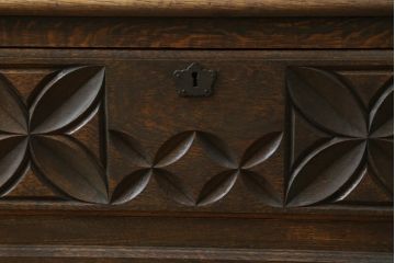 和製　希少ビンテージ　神戸洋家具　細やかな彫刻が素晴らしいワードローブ(収納棚、ヴィンテージ)(ぺザントアート)(R-054988)