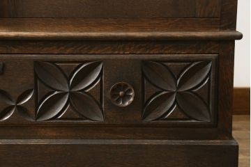 和製　希少ビンテージ　神戸洋家具　細やかな彫刻が素晴らしいワードローブ(収納棚、ヴィンテージ)(ぺザントアート)(R-054988)