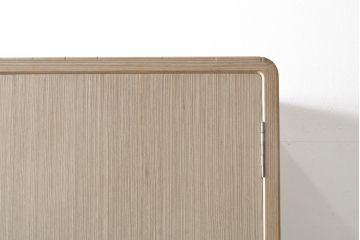 中古　伝統工芸士　田澤謙介作　上品な花の金具が付いた加茂桐箪笥(並厚)(桐たんす、着物箪笥、和服タンス)(R-055003)
