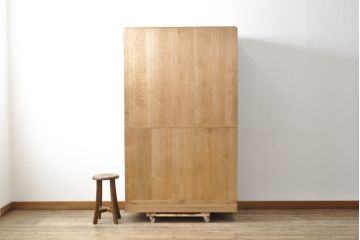 中古　伝統工芸士　田澤謙介作　上品な花の金具が付いた加茂桐箪笥(並厚)(桐たんす、着物箪笥、和服タンス)(R-055003)