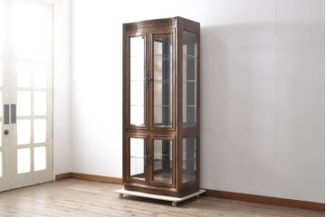 中古　美品　DREXEL HERITAGE(ドレクセルヘリテイジ)　Grand Villa(グランドヴィラ)　高級感ある佇まいが目を引くキュリオユニット(キュリオケース、キャビネット、飾り棚、陳列棚)(R-055005)