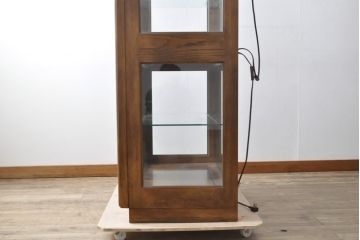 中古　美品　DREXEL HERITAGE(ドレクセルヘリテイジ)　Grand Villa(グランドヴィラ)　高級感ある佇まいが目を引くキュリオユニット(キュリオケース、キャビネット、飾り棚、陳列棚)(R-055005)