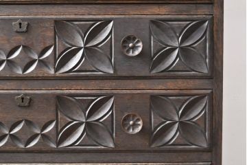 和製　希少ビンテージ　神戸洋家具　細やかな彫刻が素晴らしいチェスト(引き出し、洋服タンス、ヴィンテージ)(ぺザントアート)(R-055008)