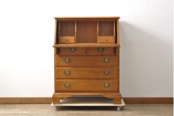 中古　美品　横浜クラシック家具　ダニエル(Daniel)　アーリーアメリカン　気品漂うライティングビューロー(ワークデスク、机、在宅ワーク、在宅用チェスト)(R-055011)
