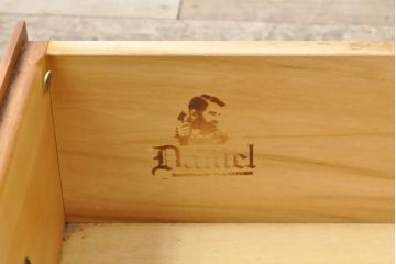 中古　美品　横浜クラシック家具　ダニエル(Daniel)　アーリーアメリカン　気品漂うライティングビューロー(ワークデスク、机、在宅ワーク、在宅用チェスト)(R-055011)