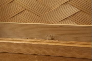中古　美品　民芸家具　上質な和の空間づくりにおすすめの置き水屋(置水屋、茶水屋、戸棚、茶棚、収納棚)(R-055012)