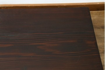 和製ビンテージ　高級杉材　シンプルなデザインながらも深みのある色合いが魅力的な一枚板座卓　(R-055026)
