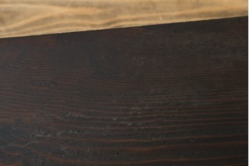 和製ビンテージ　高級杉材　シンプルなデザインながらも深みのある色合いが魅力的な一枚板座卓　(R-055026)