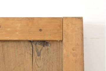 和製アンティーク　新潟県産　枠ヒノキ材(檜)・板ケヤキ材(欅)　魔除けの効験があるとされる鍾馗様の存在感が抜群!金具の立派な蔵戸(玄関戸、引き戸、建具)(R-055043)