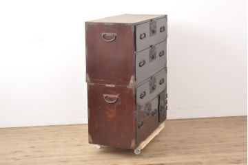 和製アンティーク　大正時代　和の趣を感じる重ね庄内箪笥(引き出し、チェスト、和箪笥、収納箪笥)(R-055064)