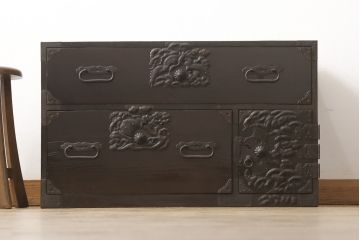 和製アンティーク　大正時代　和の趣を感じる重ね庄内箪笥・下段(引き出し、チェスト、和箪笥、収納箪笥)(R-055066)