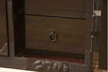 和製アンティーク　大正時代　和の趣を感じる重ね庄内箪笥・下段(引き出し、チェスト、和箪笥、収納箪笥)(R-055066)