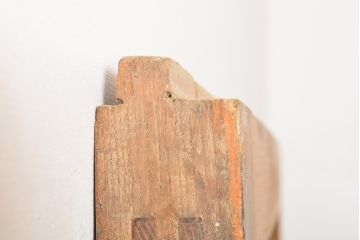 和製アンティーク　総ケヤキ材　存在感ある金具が目を引く格子蔵戸1枚(玄関戸、引き戸、建具)(R-055072)