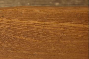 中古　美品　極厚天板　総ケヤキ材　どっしりとした佇まいが目を引く座卓(ローテーブル、リビングテーブル)(R-055082)