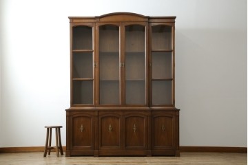 中古　美品　DREXEL HERITAGE(ドレクセルヘリテイジ)　クラシカルな佇まいが魅力的なキャビネット　(R-055087)