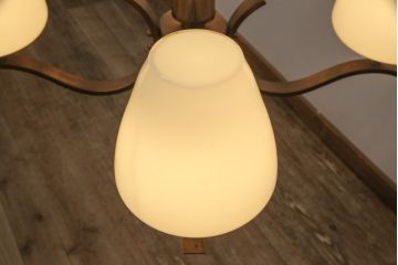 和製ビンテージ　4灯　上品な大人空間を演出するシャンデリア(天井照明、吊り下げ照明、ヴィンテージ)(R-055089)