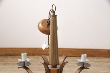 和製ビンテージ　4灯　上品な大人空間を演出するシャンデリア(天井照明、吊り下げ照明、ヴィンテージ)(R-055089)