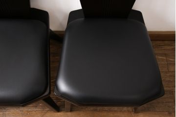 激レア品!　中古　美品　星野民芸(星野民藝)　桜材　個性的なデザインが存在感を放つダイニングチェア2脚セット(椅子、イス)(R-055094)