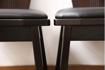 激レア品!　中古　美品　星野民芸(星野民藝)　桜材　個性的なデザインが存在感を放つダイニングチェア2脚セット(椅子、イス)(R-055094)