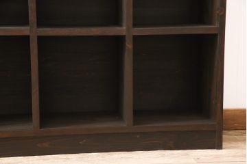 ラフジュ工房オリジナル　学校のロッカーを思い出す、どこか懐かしいマス目棚(ロッカー、収納棚、本棚、飾り棚、オープンラック)(R-055097)