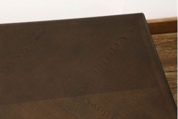 中古　超美品　カリモク家具　domani(ドマーニ)　QUEENS　LIFE(クイーンズライフ)　クラシカルな佇まいが美しいセンターテーブル(定価約19万円)(ローテーブル、コンソールテーブル)(R-055123)