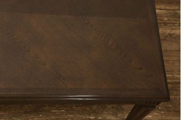 中古　超美品　カリモク家具　domani(ドマーニ)　QUEENS　LIFE(クイーンズライフ)　クラシカルな佇まいが美しいセンターテーブル(定価約19万円)(ローテーブル、コンソールテーブル)(R-055123)
