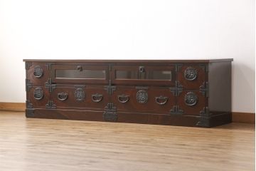 中古　美品　岩谷堂箪笥　和の趣あふれるテレビボード(テレビ台、AVボード、リビングボード、収納棚、ローボード、引き出し、ローチェスト)(R-055131)