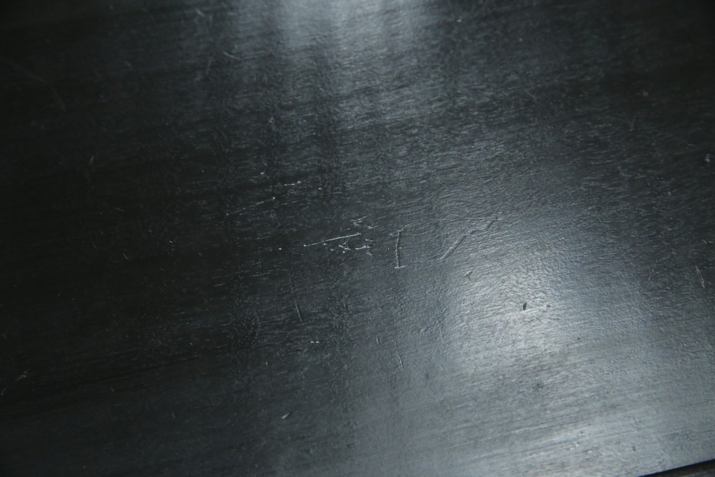 和製アンティーク　唐木　繊細な漆絵が美しい飾り棚　(R-055142)