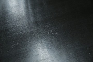 和製アンティーク　唐木　繊細な漆絵が美しい飾り棚　(R-055142)