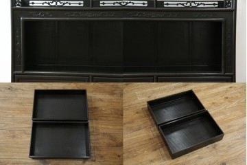 和製アンティーク　唐木　繊細な漆絵が美しい飾り棚　(R-055142)