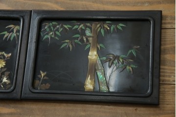 和製アンティーク　唐木　繊細な漆絵が美しい飾り棚　(R-055142)