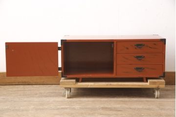 中古　美品　工芸家具　曙(あけぼの)塗り　漆の朱色が机上のアクセントになる小引き出し(根来塗り、卓上収納、小物収納)(R-055143)