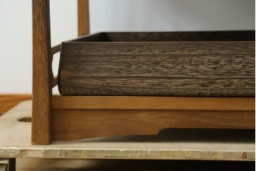 和製ビンテージ　桐材　桑材　トレーが取り外しできる衣装盆棚　(R-055166)