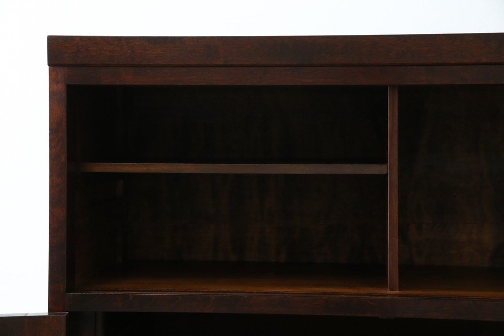 中古　美品　松本民芸家具　直線的なデザインがシックな印象を醸し出すD型和タンス　定価約67万円　(R-055196)