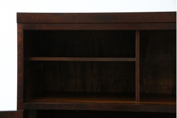 中古　美品　松本民芸家具　直線的なデザインがシックな印象を醸し出すD型和タンス　定価約67万円　(R-055196)