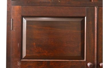 中古　美品　松本民芸家具　直線的なデザインがシックな印象を醸し出すD型和タンス(箪笥、チェスト、衣装タンス)(定価約67万円)(R-055196)