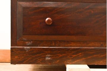 中古　美品　松本民芸家具　直線的なデザインがシックな印象を醸し出すD型和タンス(箪笥、チェスト、衣装タンス)(定価約67万円)(R-055196)