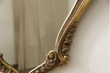 イタリアビンテージ　高級品　優雅な空間を演出してくれる真鍮製ウォールミラー(壁掛け鏡、ヴィンテージ)(R-055215)